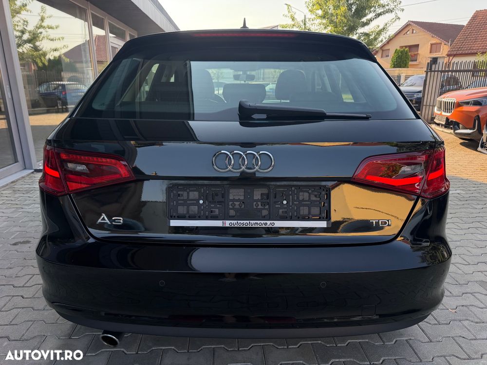 Audi A3 1.6 TDI S tronic - 9