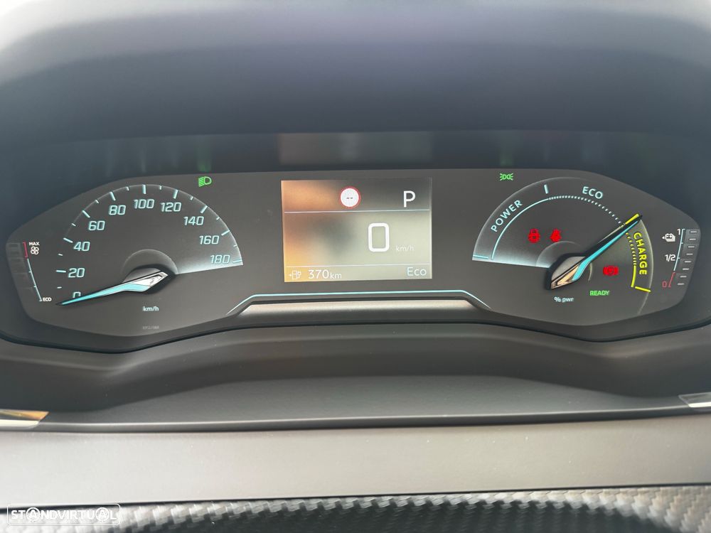 Peugeot e-208 Active - 18