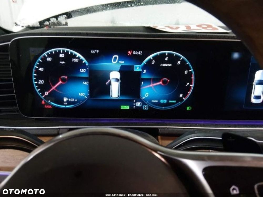 Mercedes-Benz GLS - 11