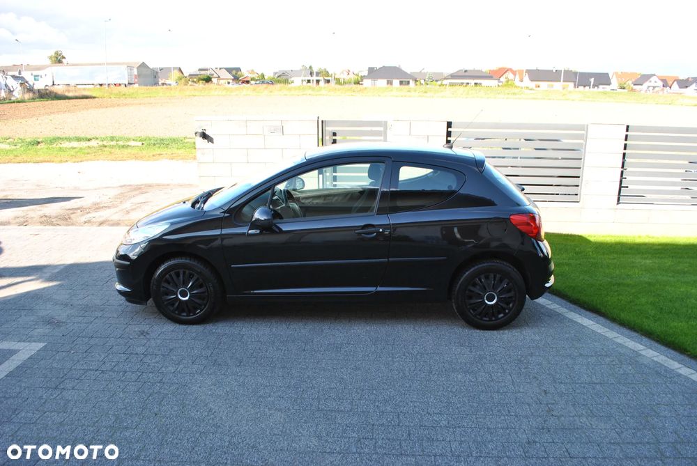 Peugeot 207 1.4 Trendy - 16