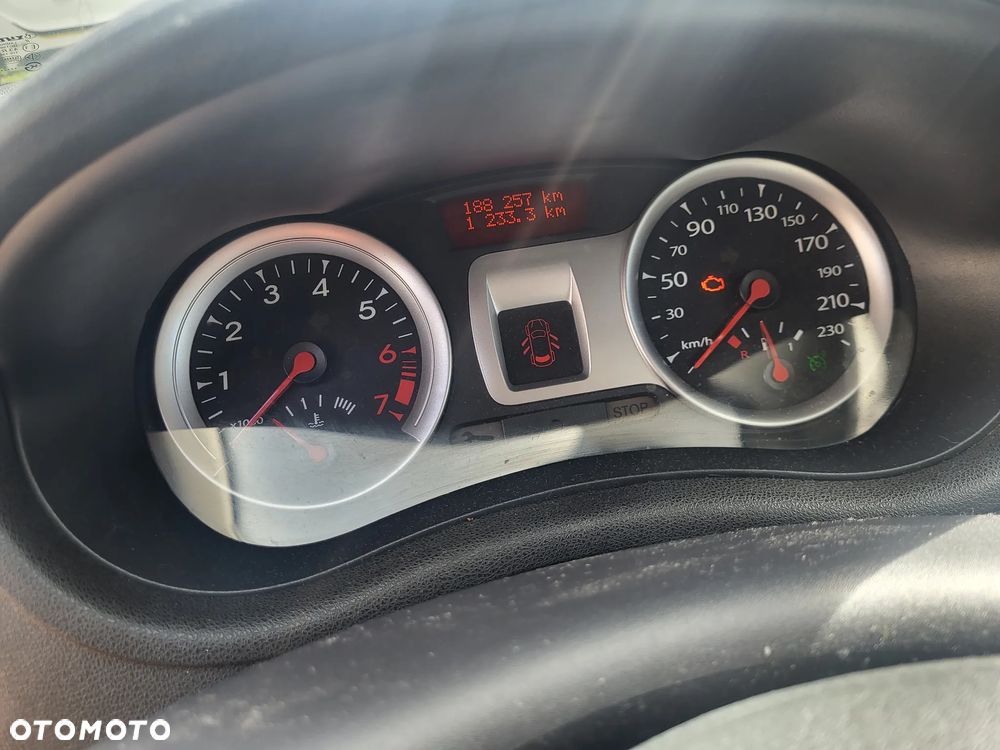 Renault Clio 1.2 TCE Wind - 5