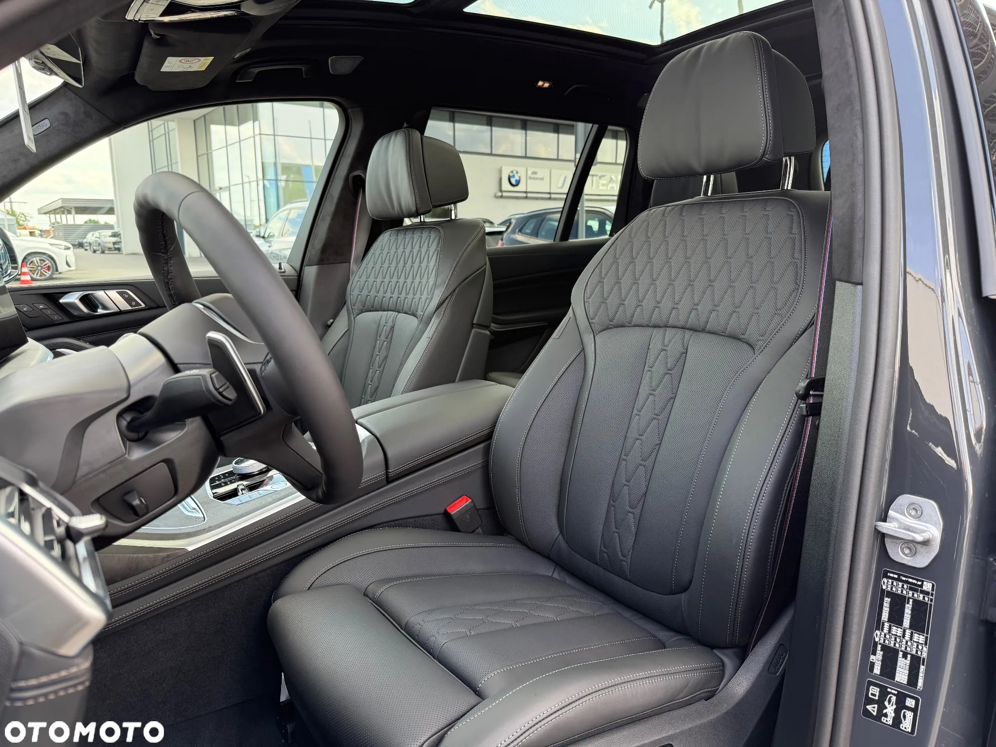 BMW X7 - 16