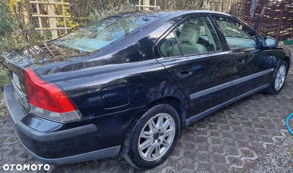 Volvo S60 2.4 D5 - 3