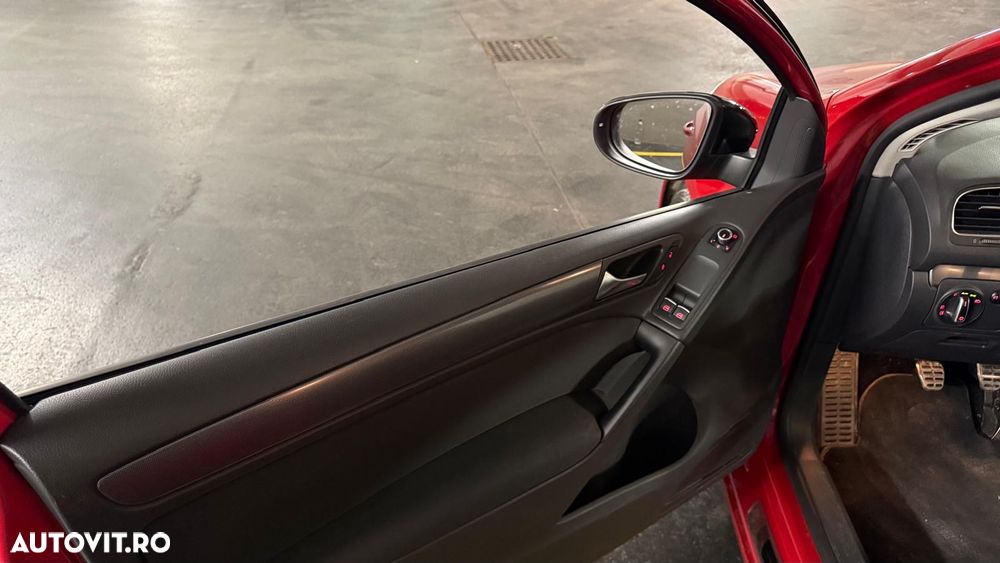 Volkswagen Golf - 13