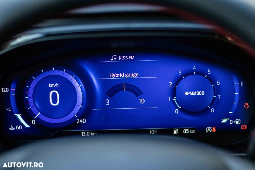 Ford Focus 1.0 EcoBoost 6MT MHEV ST-Line X - 20