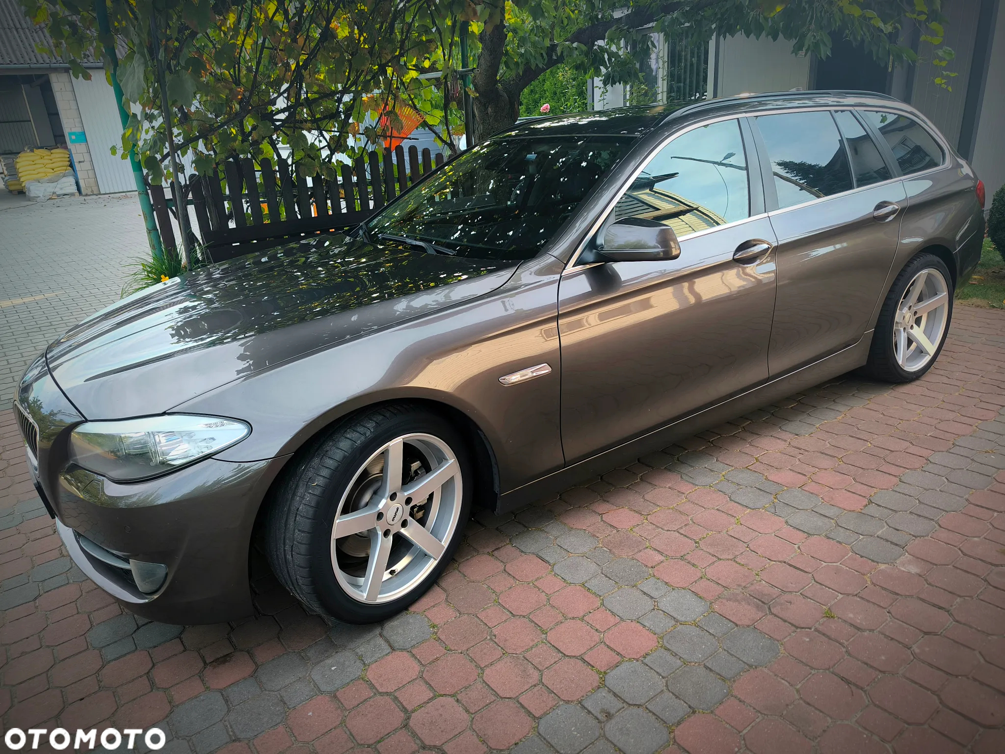 BMW Seria 5 520d - 2