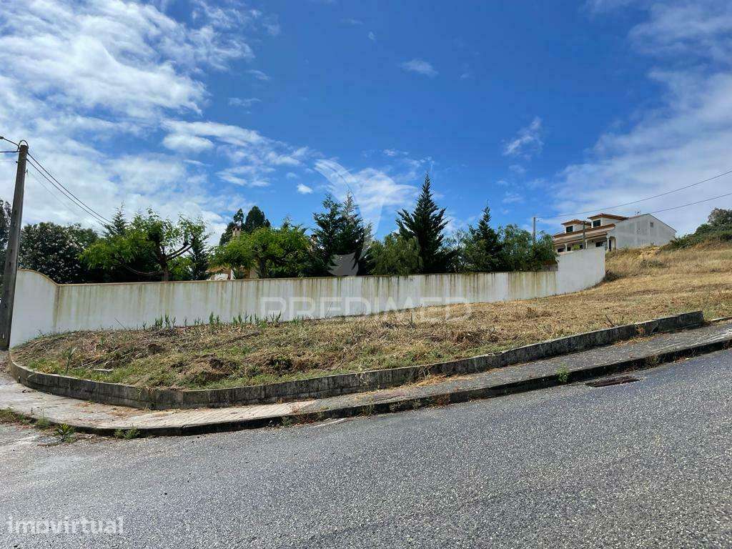 ´Terreno Urbano com projecto aprovado - Grande imagem: 2/8