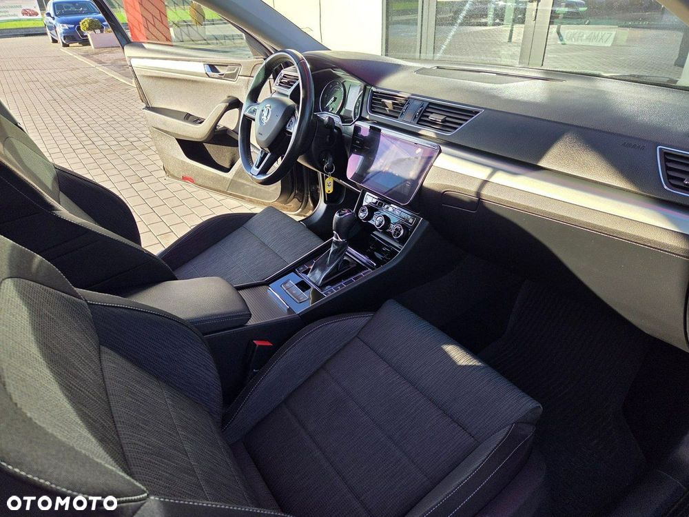 Skoda Superb 2.0 TDI DSG Ambition - 16