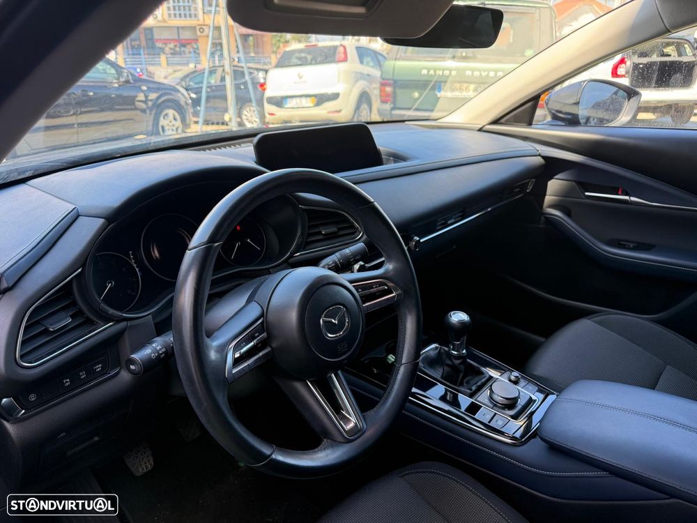 Mazda CX-30 2.0 Sky-G Evolve i-Active - 3