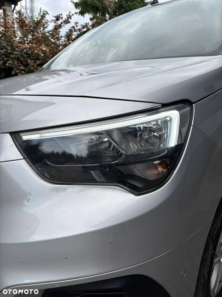Opel Combo 1.5 CDTI Essentia - 3