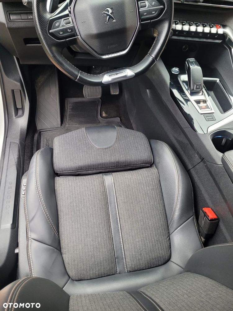 Peugeot 3008 2.0 BlueHDi GT S&S EAT8 - 10