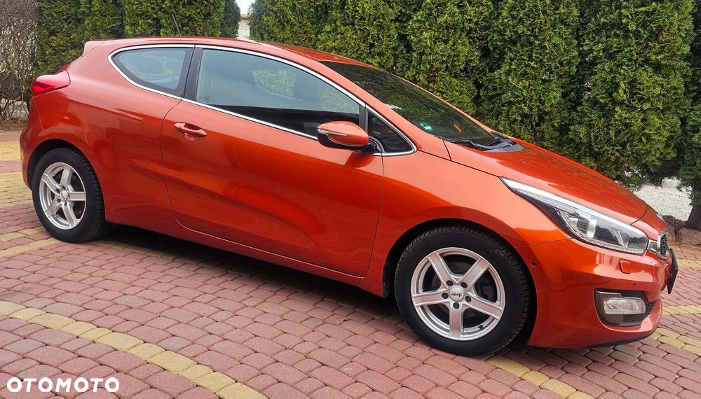 Kia ProCeed - 6