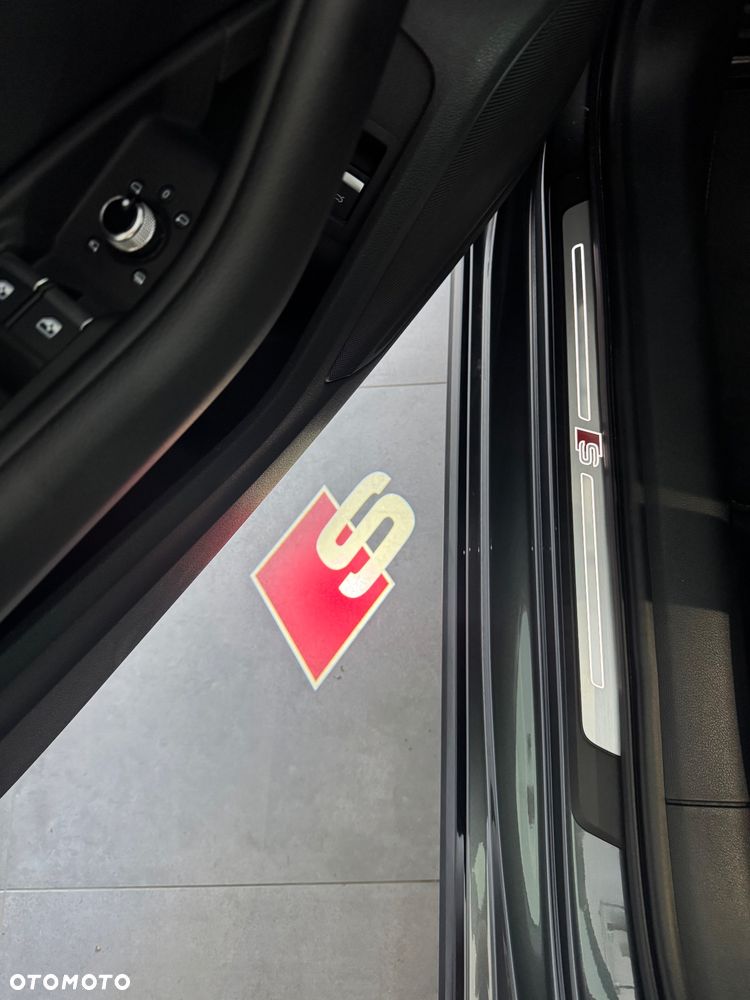 Audi A4 Avant 40 TDI mHEV Quattro S Line S tronic - 38