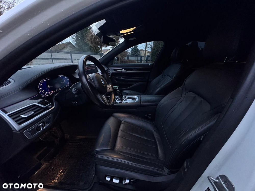 BMW Seria 7 730d xDrive sport - 11