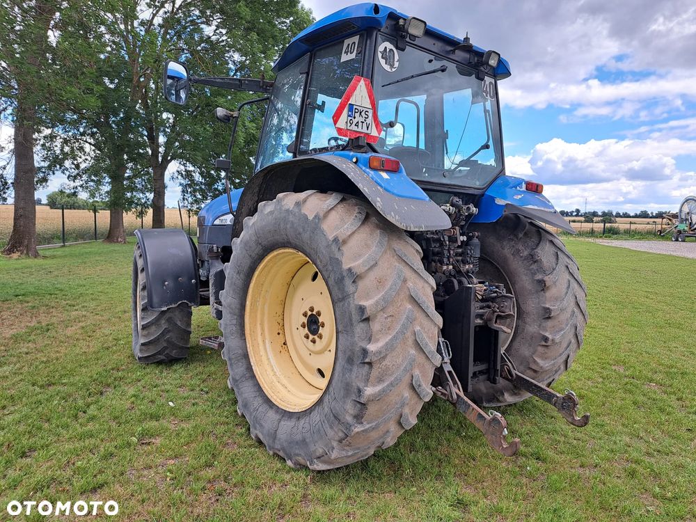 New Holland TM130 - 5