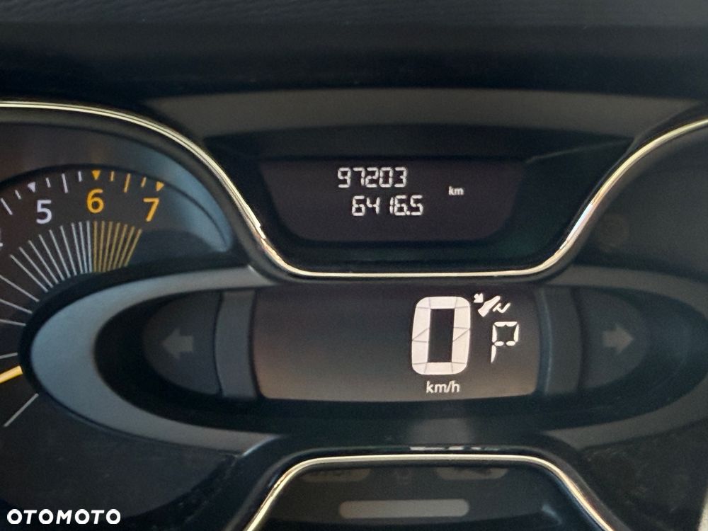 Renault Captur 1.2 TCe Zen EDC - 8