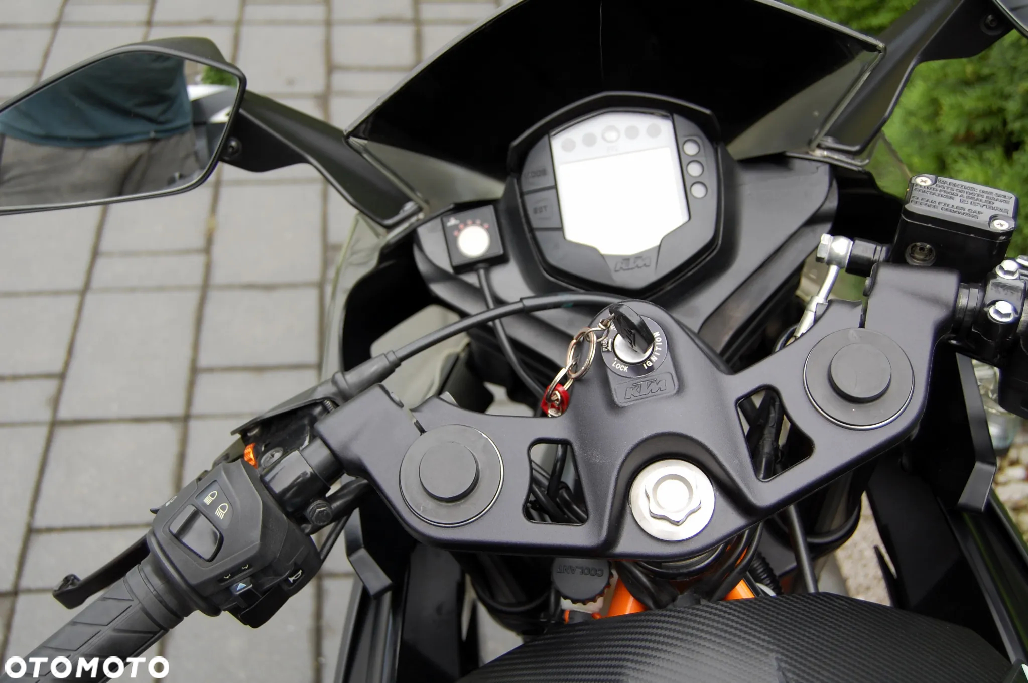 KTM RC 125 - 12