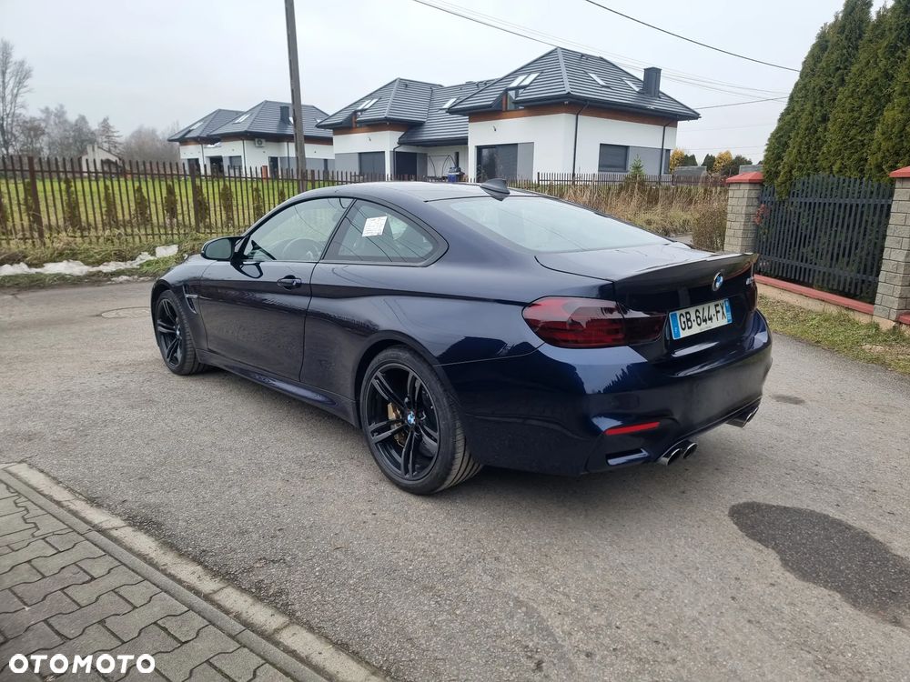 BMW M4 - 4