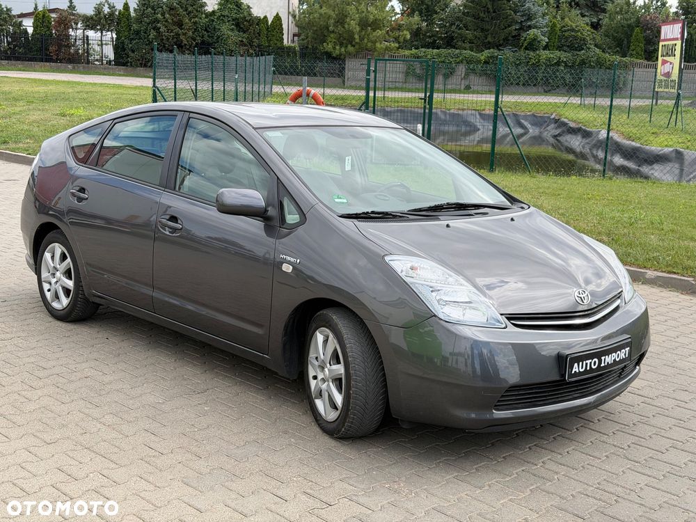 Toyota Prius 1.5 VVT-i Sol (nav) - 3