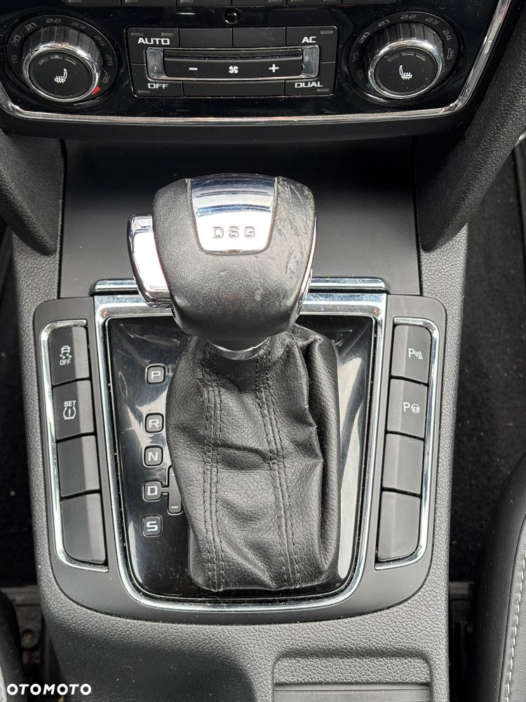 Skoda Superb Combi 2.0 TDI DSG Exclusive - 15
