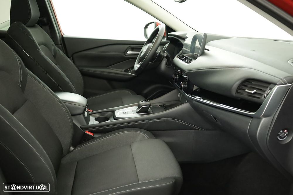 Nissan Qashqai 1.3 DIG-T N-Connecta LED Xtronic - 21