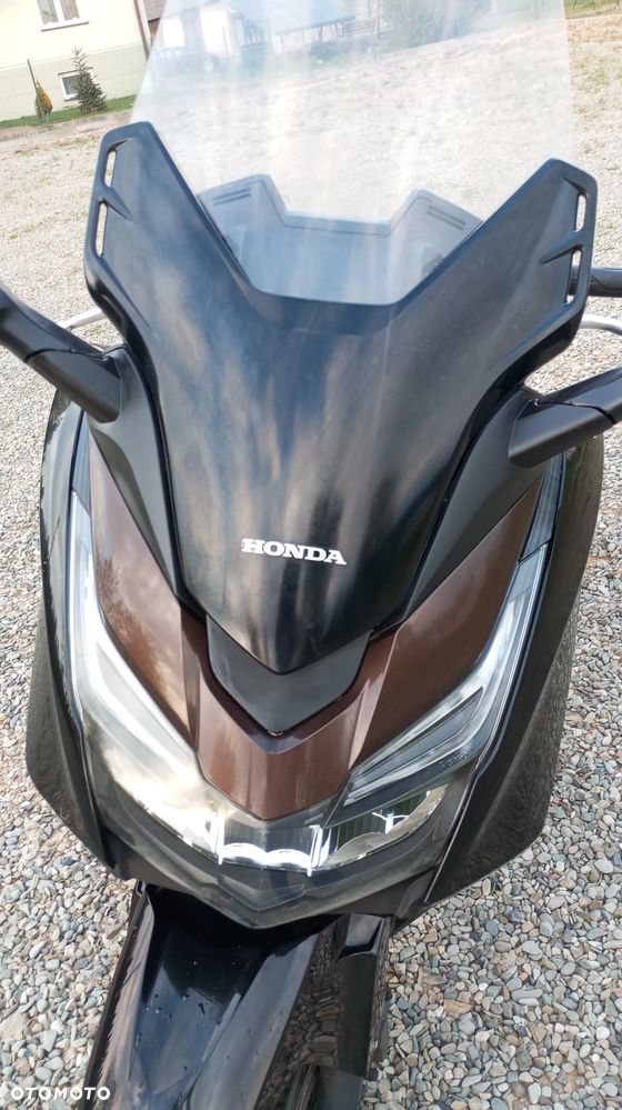 Honda NSS - 9
