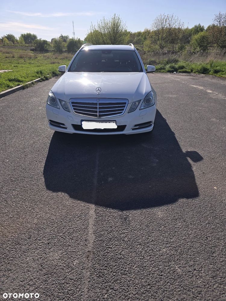 Mercedes-Benz Klasa E 220 CDI BlueEff - 4