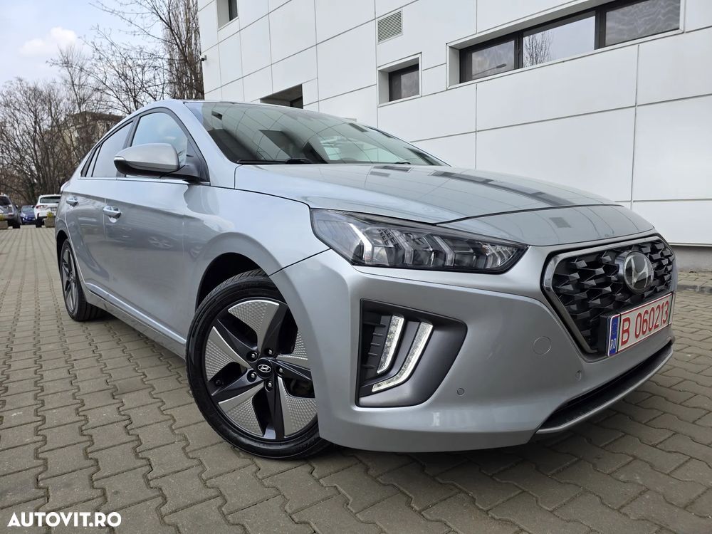 Hyundai IONIQ - 1