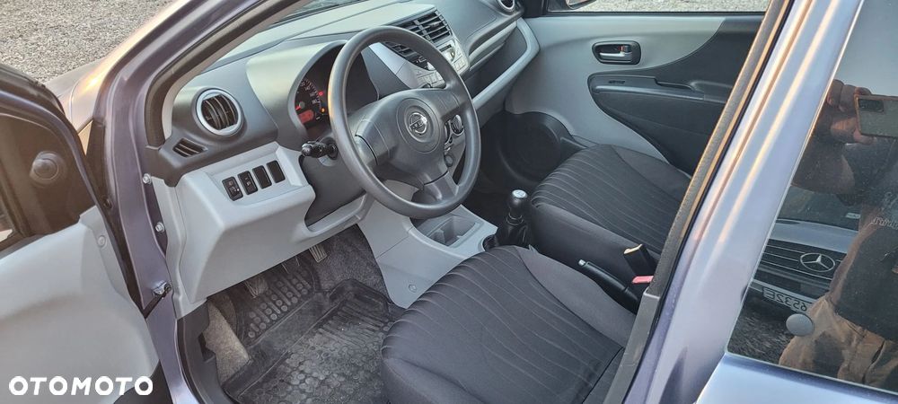 Nissan Pixo 1.0 Visia - 11