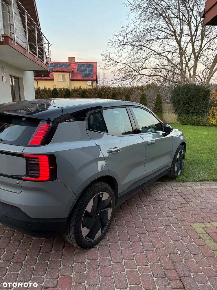 Volvo EX30 69kWh Twin Motor Plus - 4