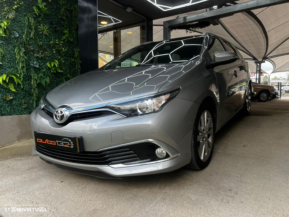 Toyota Auris Touring Sports 1.6 D-4D Exclusive+Navi - 3