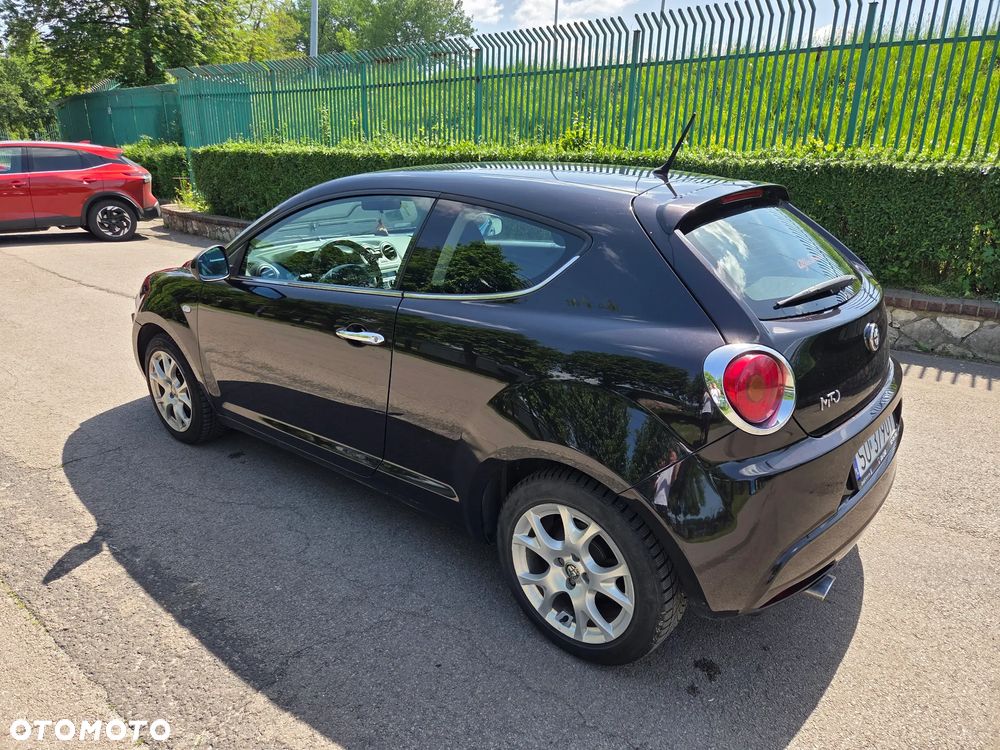 Alfa Romeo Mito 1.4 MultiAir Distinctive - 11