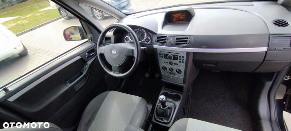 Opel Meriva - 18