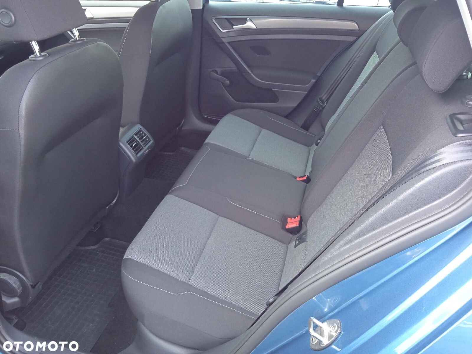 Volkswagen Golf VII 1.2 TSI BMT Trendline - 13