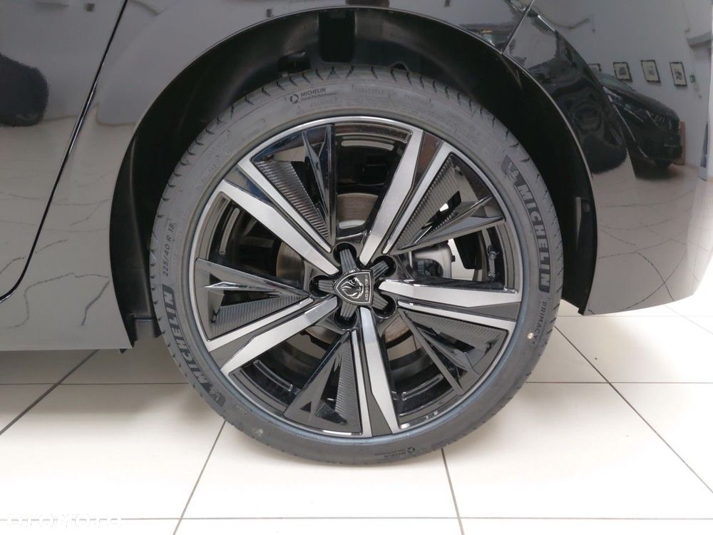 Peugeot 308 1.2 PureTech GPF GT S&S EAT8 - 12