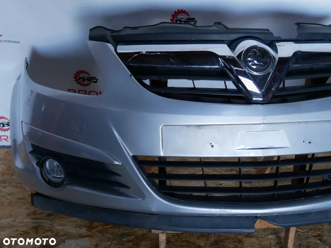 ZDERZAK PRZEDNI OPEL CORSA D - 3