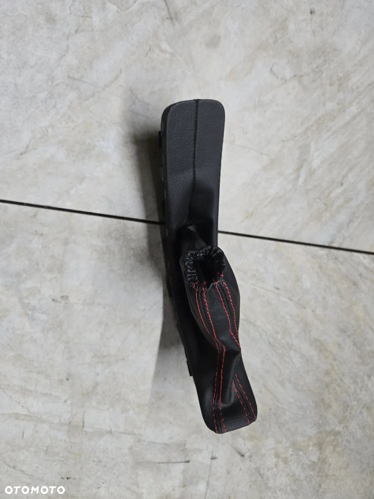 SKODA OCTAVIA III RS VRS  ZESTAW MIESZKÓW Z CZERWONĄ NITKĄ - 5