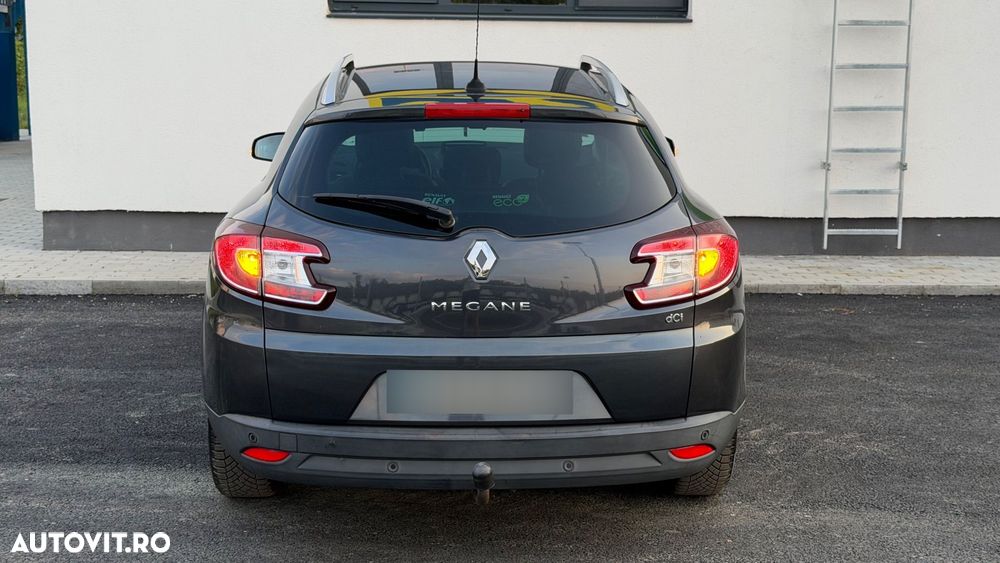 Renault Megane ENERGY dCi 130 Start & Stop Bose Edition - 13