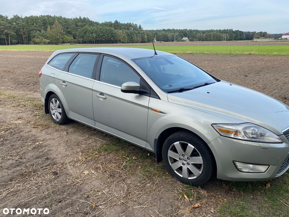 Ford Mondeo 2.0 TDCi Ambiente - 4