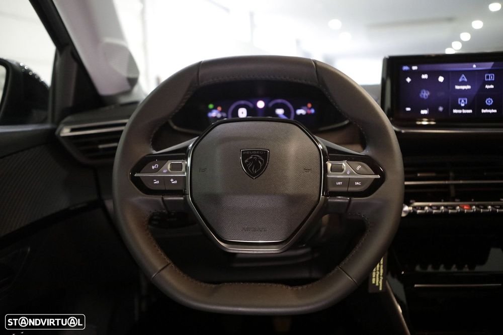 Peugeot 208 1.2 PureTech Allure - 21