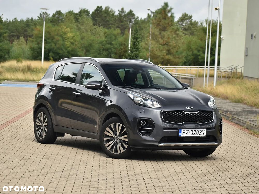 Kia Sportage 2,0 CRDI AWD Platinum - 3