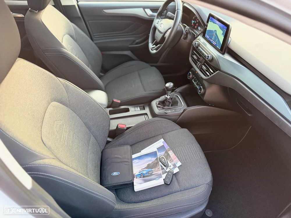 Ford Focus SW 1.0 EcoBoost Active X - 10