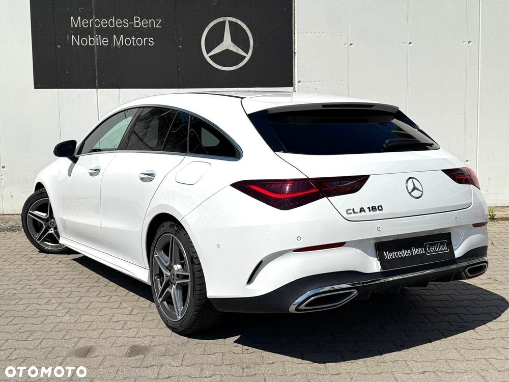Mercedes-Benz CLA - 13