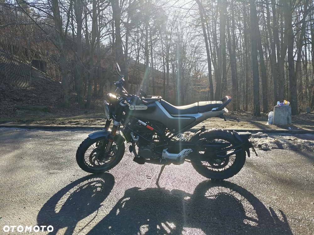 Husqvarna Svartpilen - 5