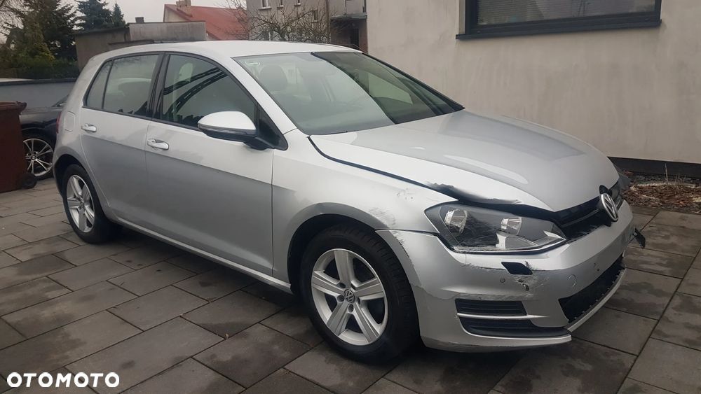 Volkswagen Golf 1.2 TSI BlueMotion Technology Trendline - 4