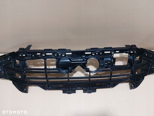 AUDI A6 C8 E-TRON 4KE WZMOCNIENIE ATRAPY GRILL - 4