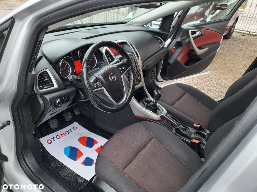 Opel Astra - 14
