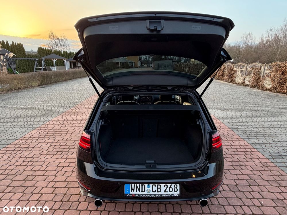 Volkswagen Golf 2.0 TSI BMT GTI Performance - 36