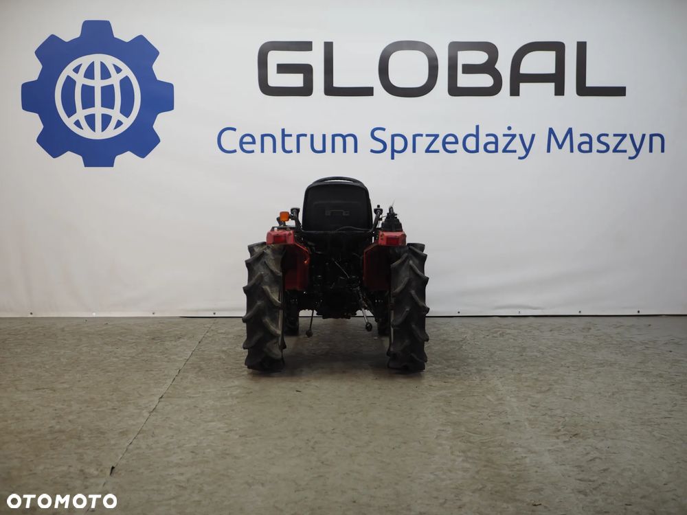 Mitsubishi MT155 - 5