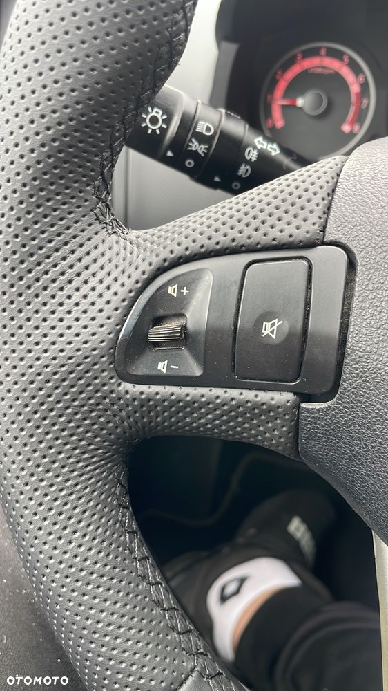 Kia Ceed - 15